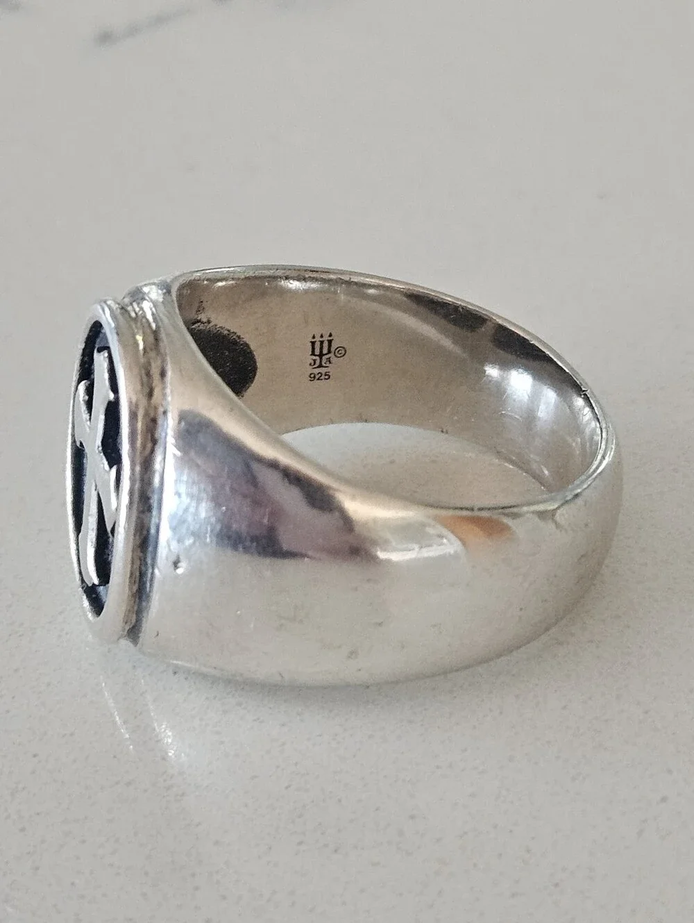 Retired James Avery Heavy Mens Silver Cross Signet Ring Size 11